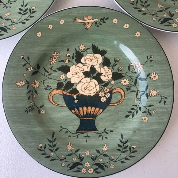 Brandon House “Brandon Rose” Stoneware 8 inch Plates (Set of 4) - Picture 2 of 14